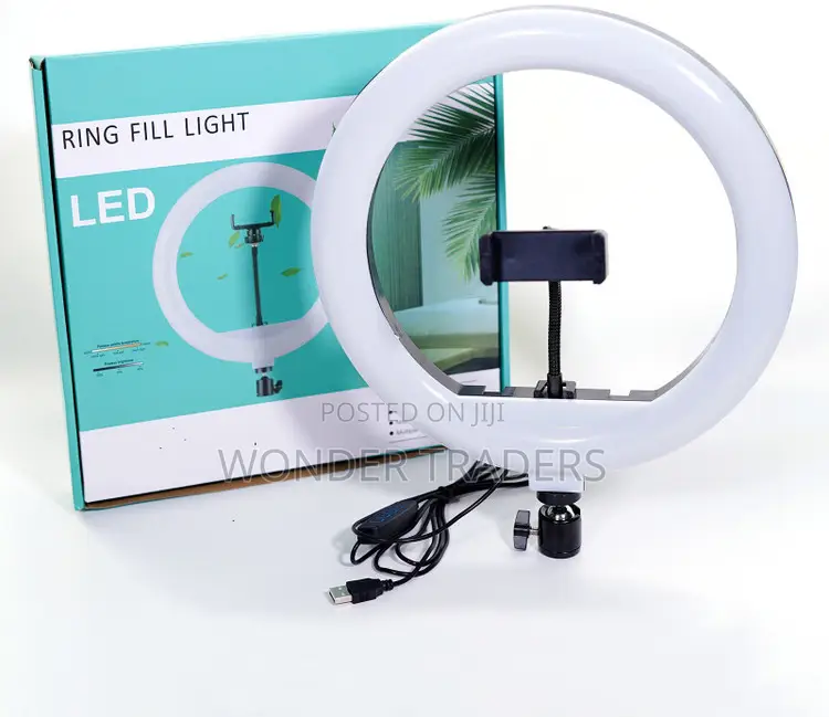 *Led Ring Light *
Size 12.5"