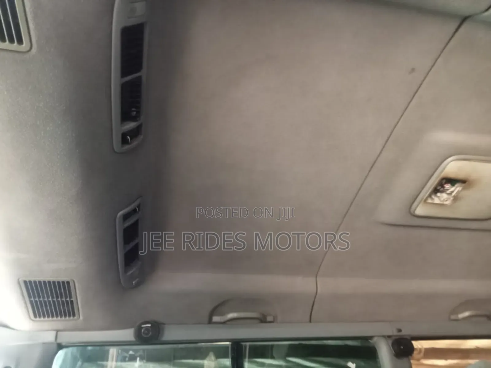 Toyota HiAce 2003 Blue