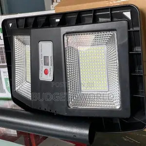 Double 300w Solar Lamp With Built-in Solar Panel + Pole
