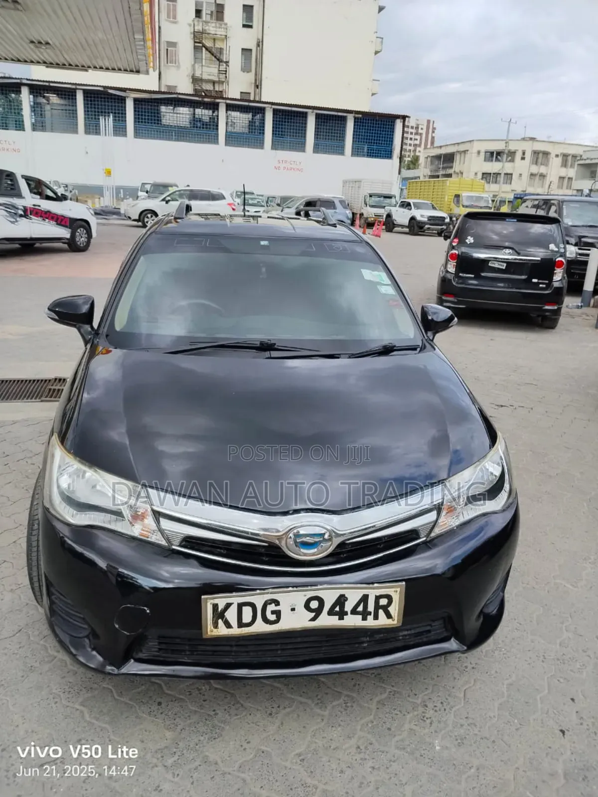 Toyota Corolla Fielder 2015 Black