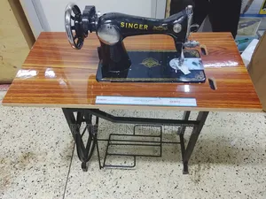 Singer Sewing Machine/ Complete Sewing Machine