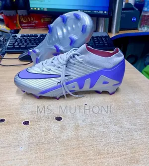 Quality Adult Air Zoom Soccer Boots 40-45