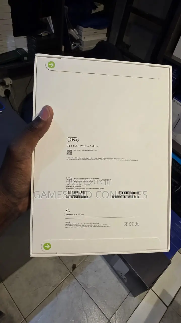 New Apple iPad (2025) 128 GB