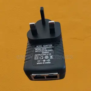 Lightweight 24v 1a Poe Injector Power Over Ethernet Adapter