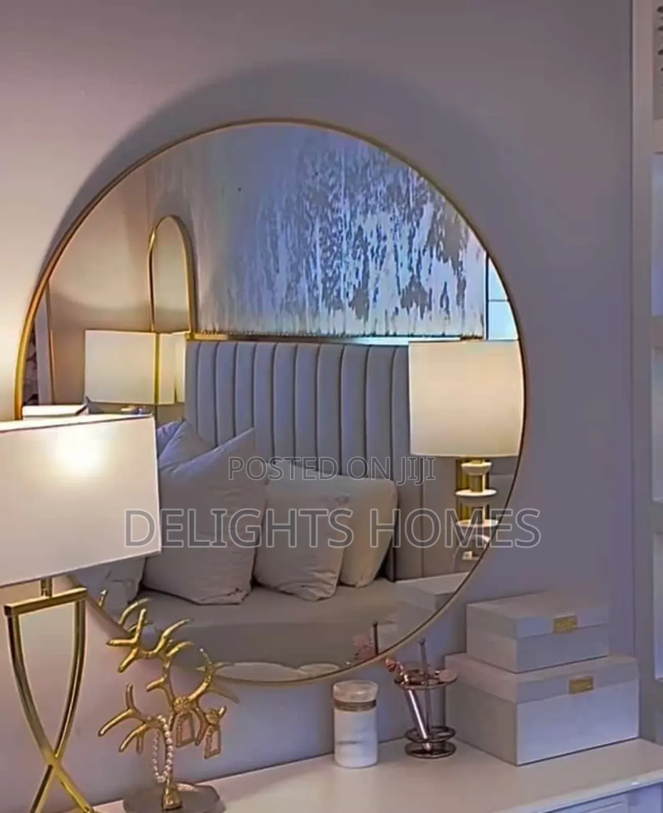 Contemporary Round Mirror_ele