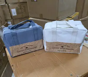 Portable Highly Insulated Lunch Bags.
