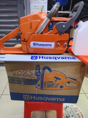 272xp Husqvarna Chainsaw