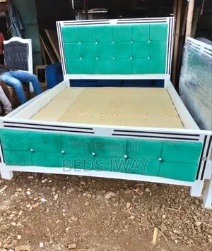 Bright Green Mocket Bed