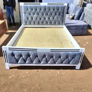 Black Line Gray Bed 5x6