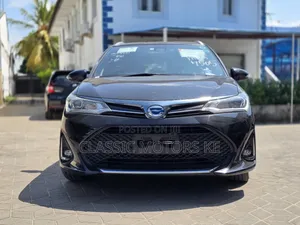 Toyota Corolla Fielder 1.5 Hybrid FWD 2019 Black
