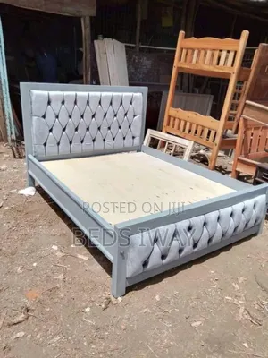 Ash Gray 5x6 Bed