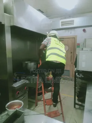 Kitchen Wood Extraction Systems