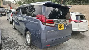 Toyota Alphard 2.5 Petrol FWD 2016 Blue