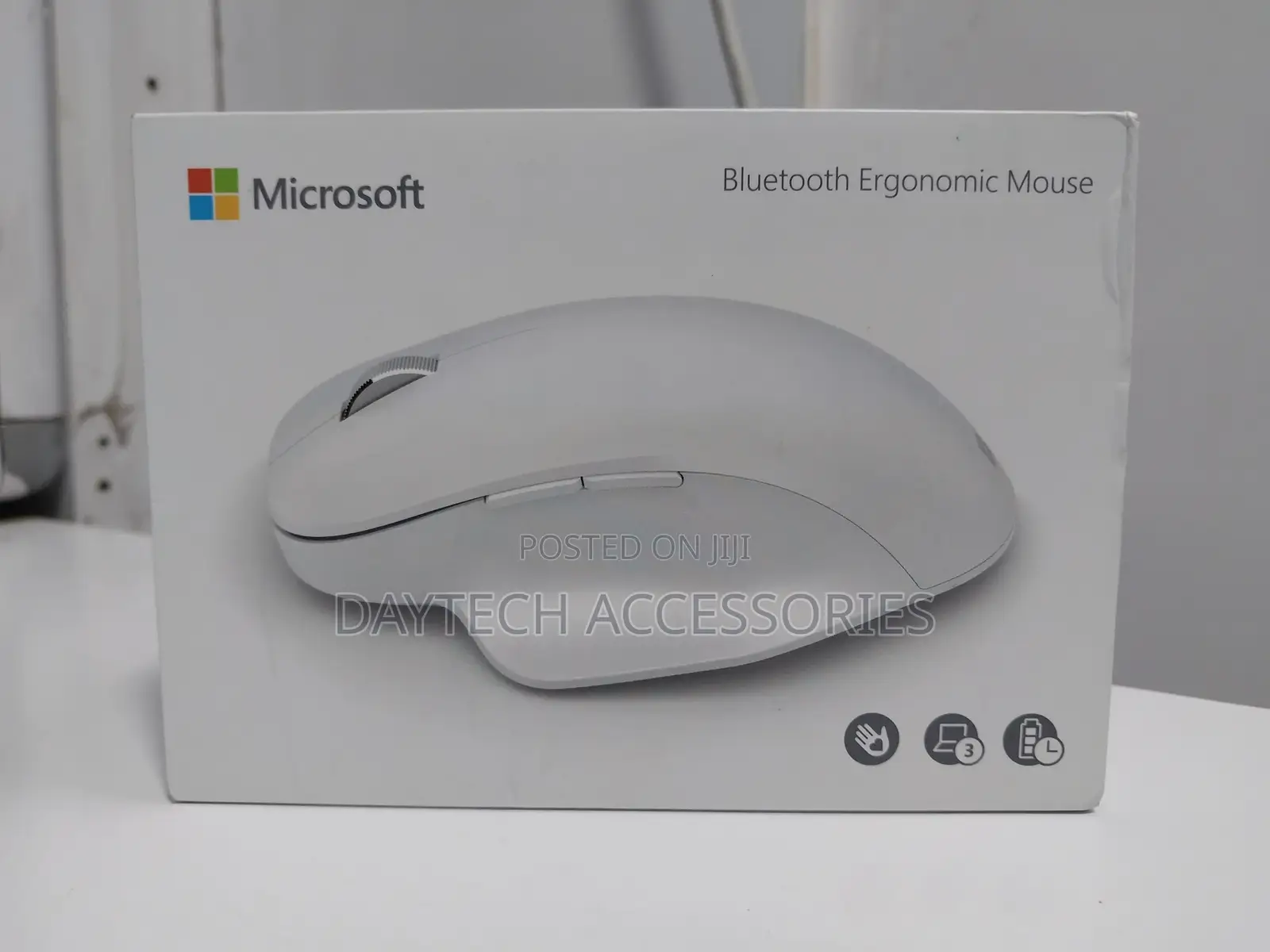 Bluetooth Ergonomic Mouse – Designed by Microsoft