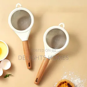 Fine Mesh Sieve/Strainer_car