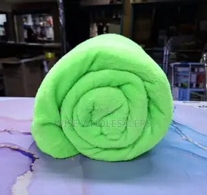 *Fleece Coloured Blankets* 
⏩Durable.
⏩Breathable.