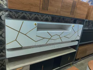 Stylish White Tv Stand (6ft)