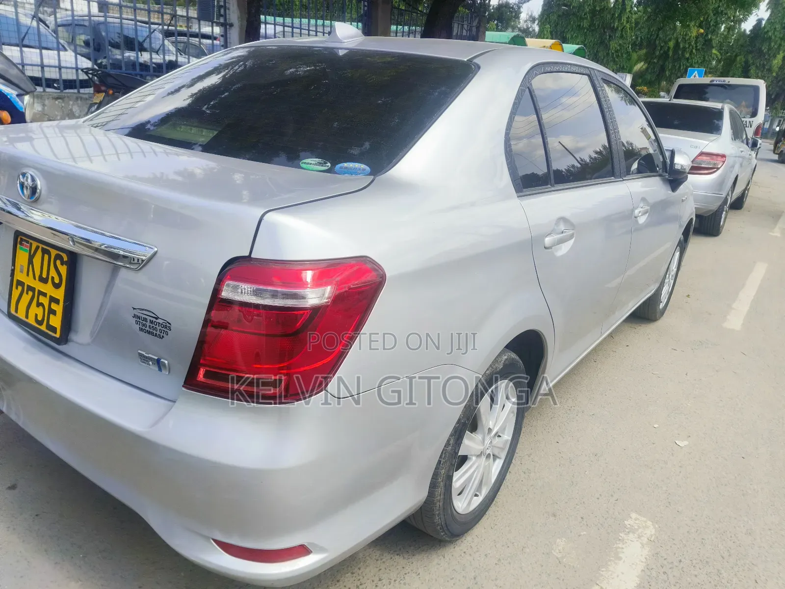 Toyota Axio 2018 Silver