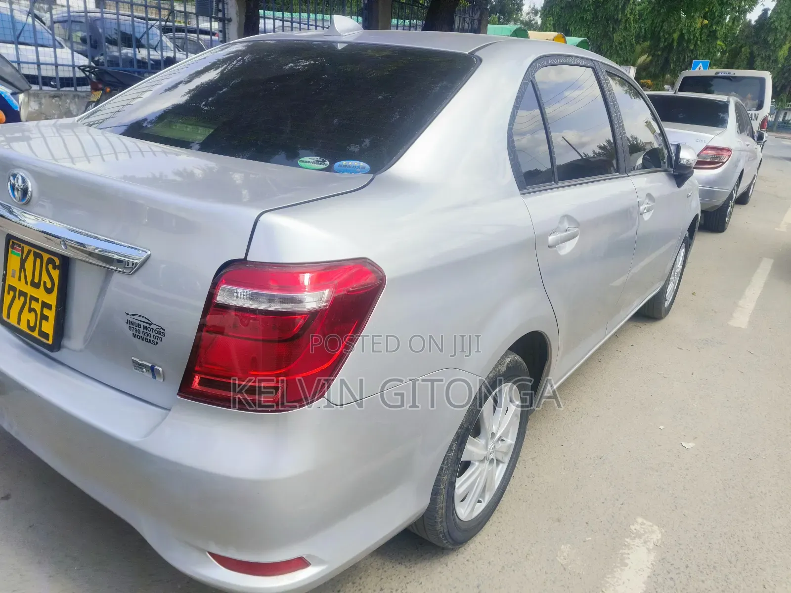 Toyota Axio 2018 Silver