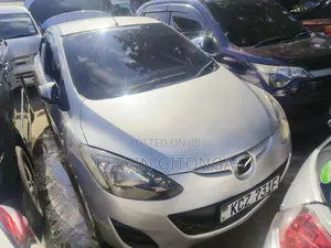 Mazda Demio 2012 Silver