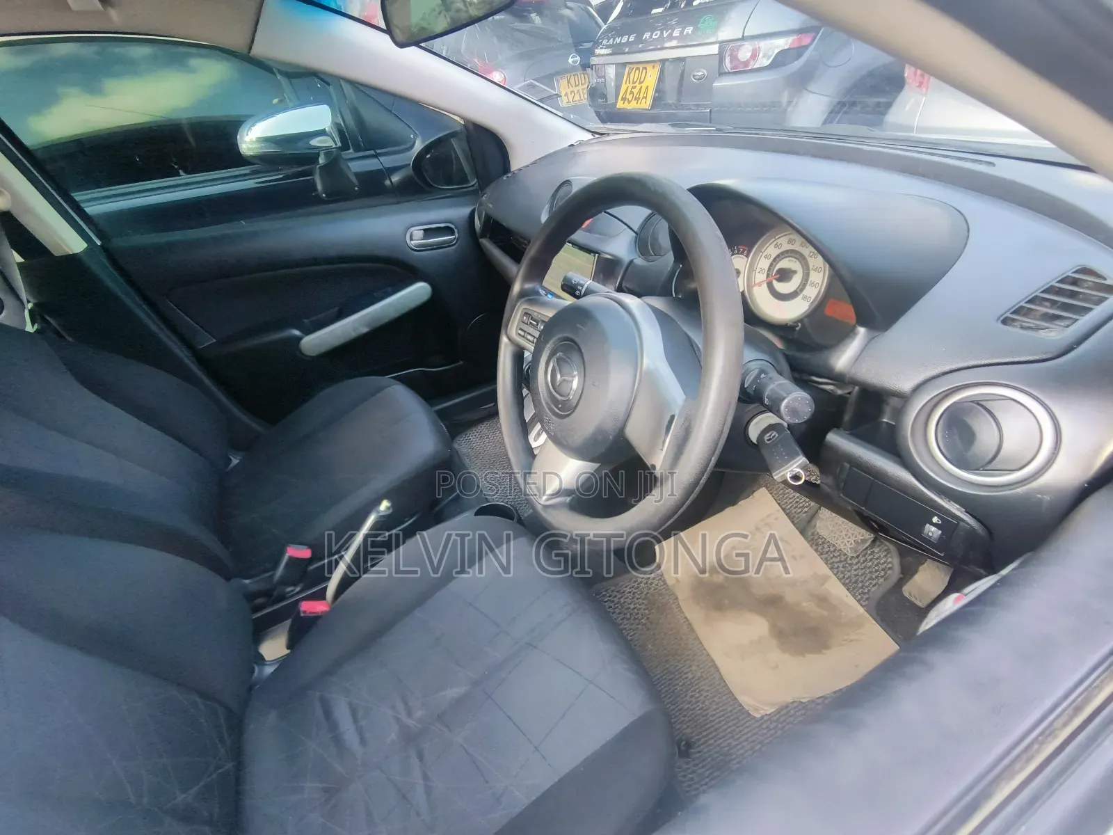 Mazda Demio 2012 Silver