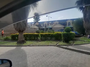 3bdrm Mansion in Greenspan for rent