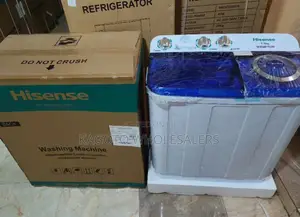 White 7.5 KGS Hisense Washing Machine