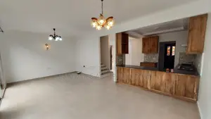 3bdrm Townhouse / Terrace in Gataka for rent