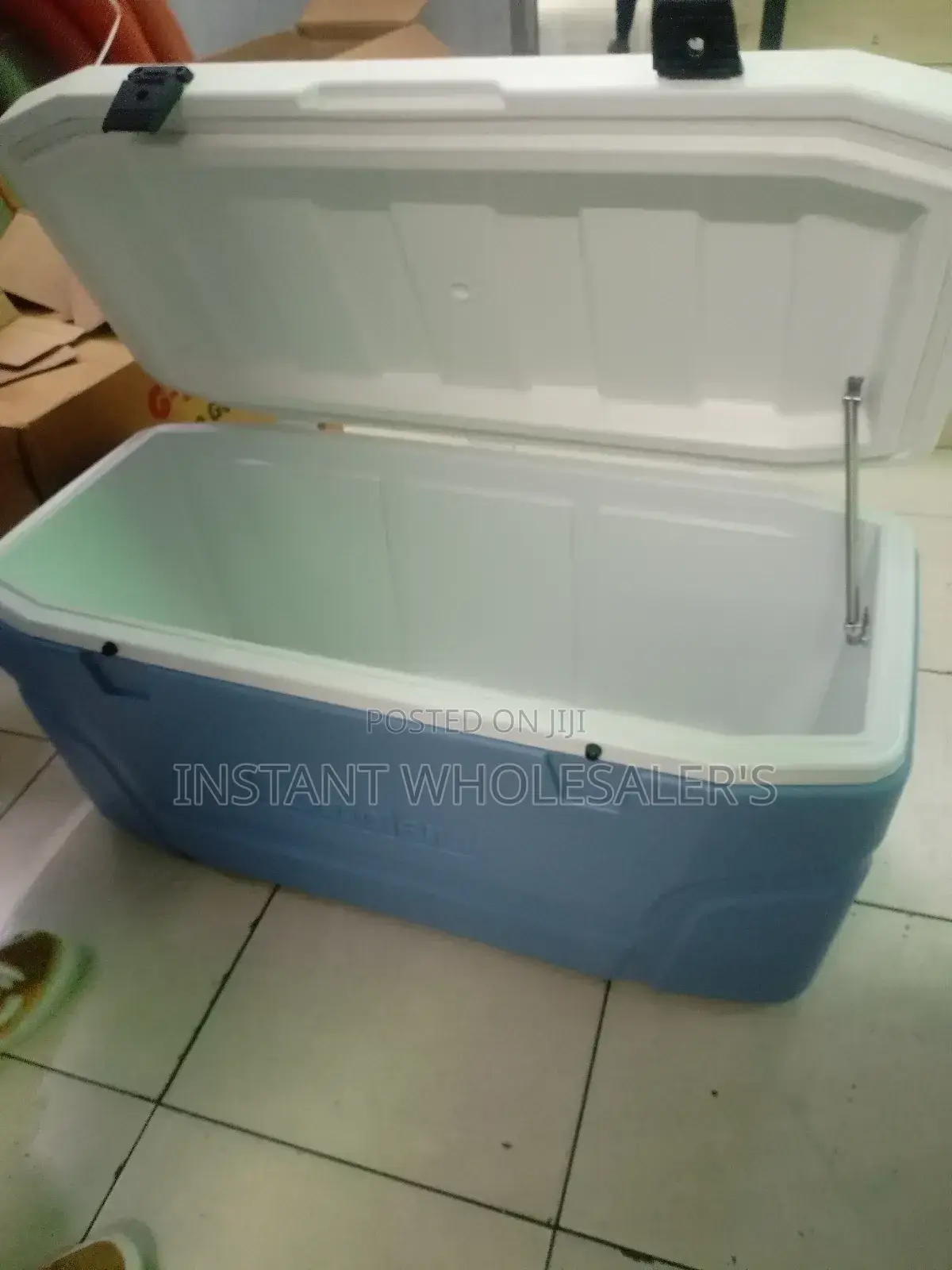 Cooler Boxes 105 Litres Big Cooler Box