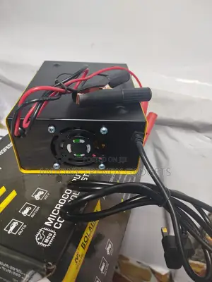 12v/24v Battery Charger – Fast Charge for Cars Bikes