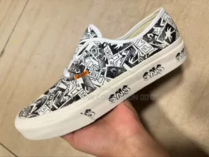 Knu School Vans