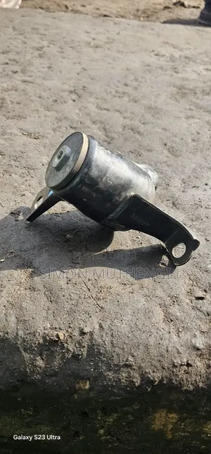 Mazda Engine Mountings (Demio)