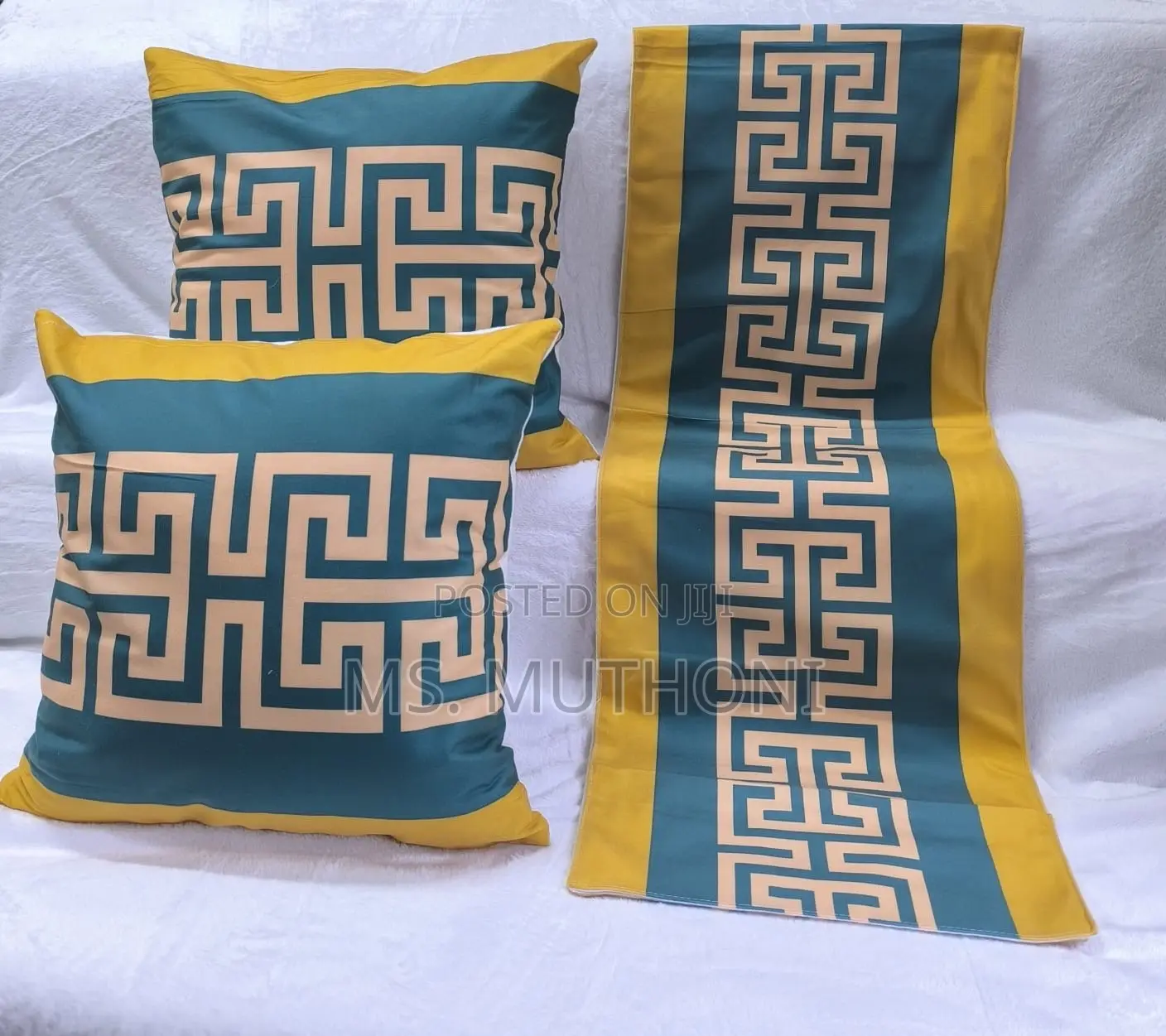 Decorative Bed Runners and Matching Cushions Set,