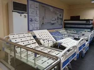 Hospital Beds 1 Crank Without Matress