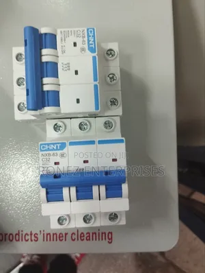 Triple Pole 32 Amps Chint