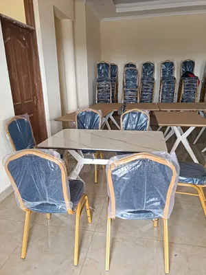 Vintage Dining Table/Hotel Table Plus New 6 Chairs Jkh6