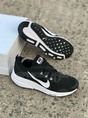 Black Whitesole (Nike Zoom React ) Runners* Sneakers
