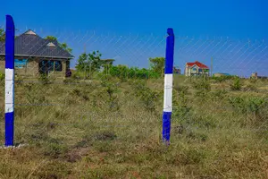 Prime Plots for Sale in Kamakis Area^Pn
