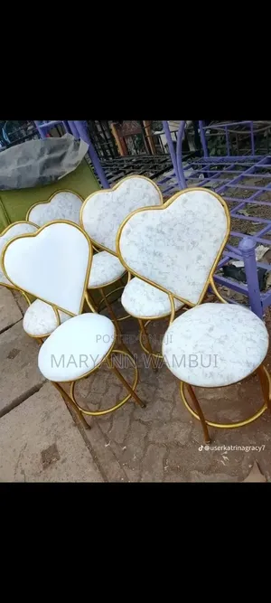 Stylish Love Chairs