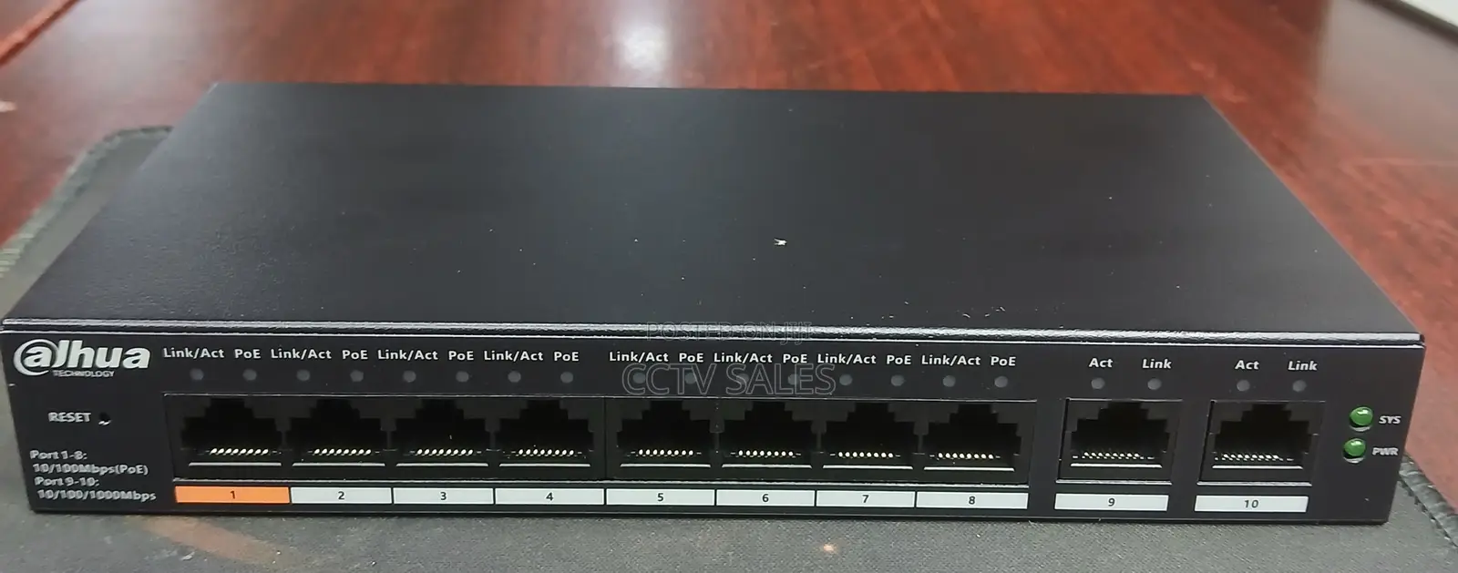 Desktop Managed Switch With 8-Port Poe