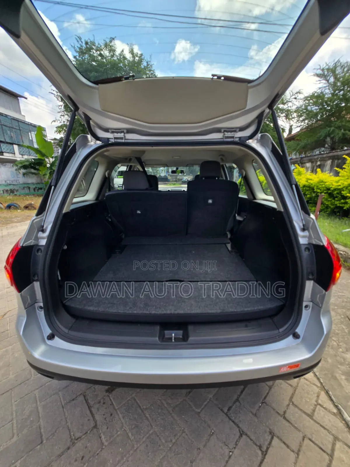 Nissan Wingroad 2018 Silver