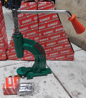 Runner Button Press/Button Press Machine