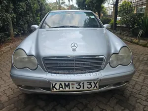 Mercedes-Benz C180 2000 Silver