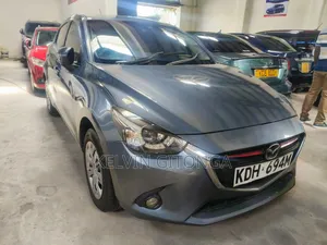 Mazda Demio 2016 Blue