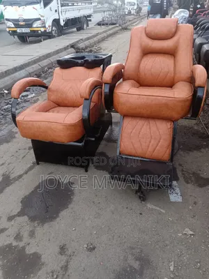 Sink Seat and Barber Seat, Brown Colour 