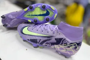 Nike Zoom Cleats With Mixed Stands Boots