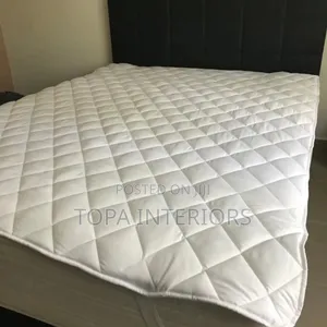 Soft and Comfortable Surface Waterproof Mattress Protectors