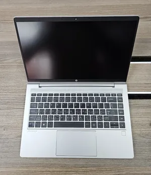 Laptop HP ProBook 445 G9 8GB AMD Ryzen 5 SSD 512GB