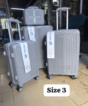 Grey Rubber Unbreakable Suitcase Sets of 4 Pc Different Size