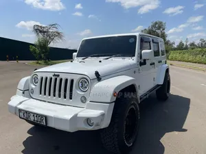 Jeep Wrangler Sahara 4x4 2016 White